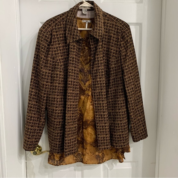 Bundle of two womens tops, see pics for sizes - Picture 10 of 12